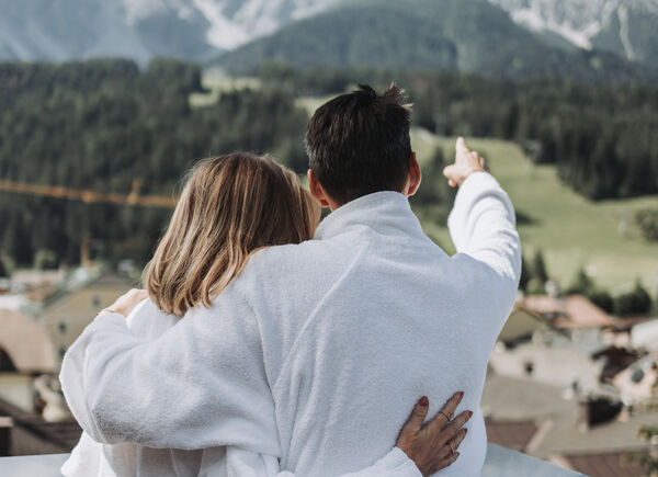 Babymoon nelle Dolomiti, una seconda luna di miele per “Mom and Dad to be” al 4 stelle Superior Post Hotel di San Candido.