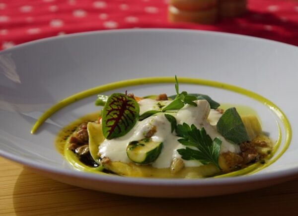 Un’estate da gustare in montagna: alla scoperta della cucina gourmet dell’hotel Bella Vista in Alto Adige.