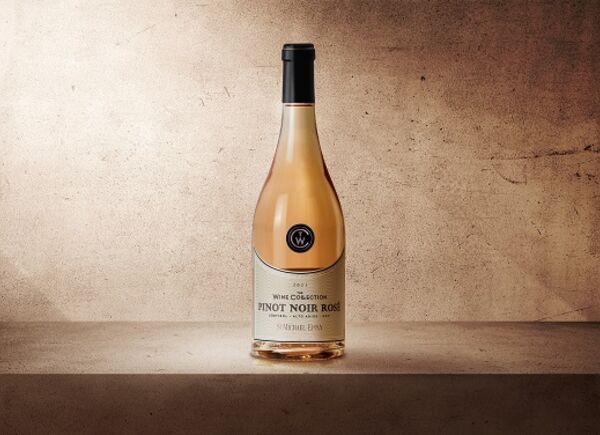 Pinot Noir Rosé 2021 è la nuova etichetta della The Wine Collection di Cantina San Michele Appiano.