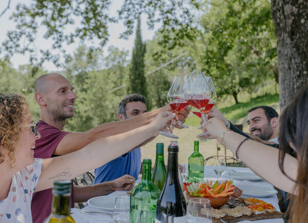 Ampeleia si apre al mondo: 5 esperienze sensoriali per conoscere la cantina portavoce dell’Alta Maremma.