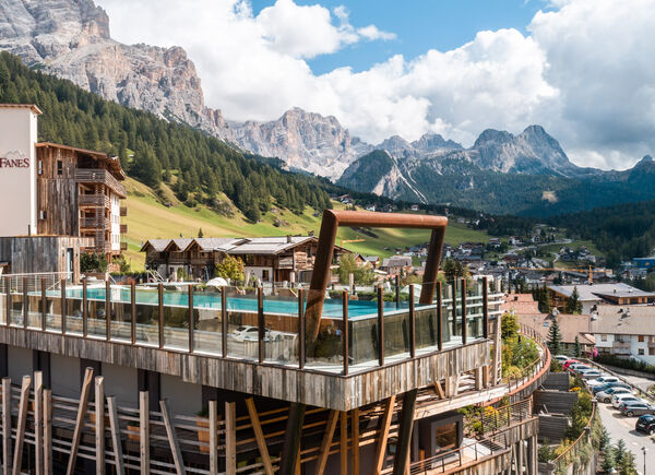 L’estate è attiva al Dolomiti Wellness Hotel Fanes