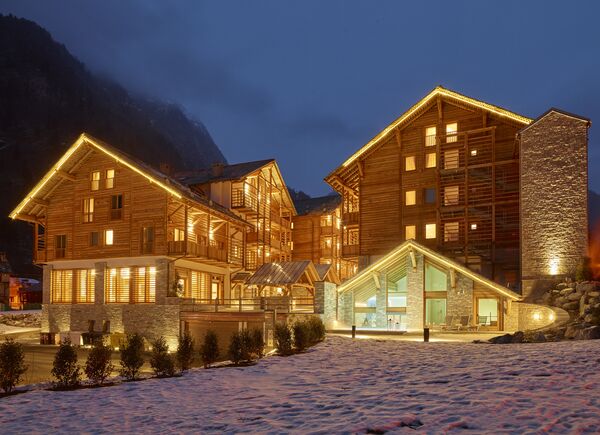 Vacanza invernale ai piedi del Monte Rosa nel resort in stile Walser Mira Alagna Mountain Resort & SPA