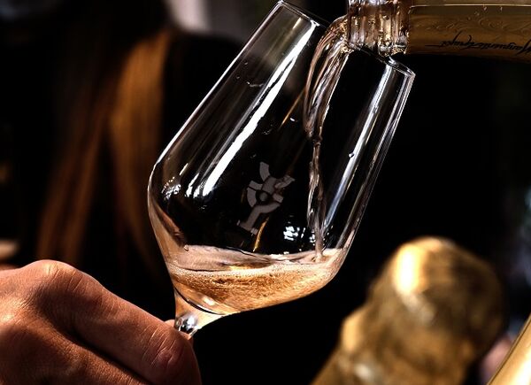 Pubblicata oggi la guida The WineHunter Award 2022 di Helmuth Köcher