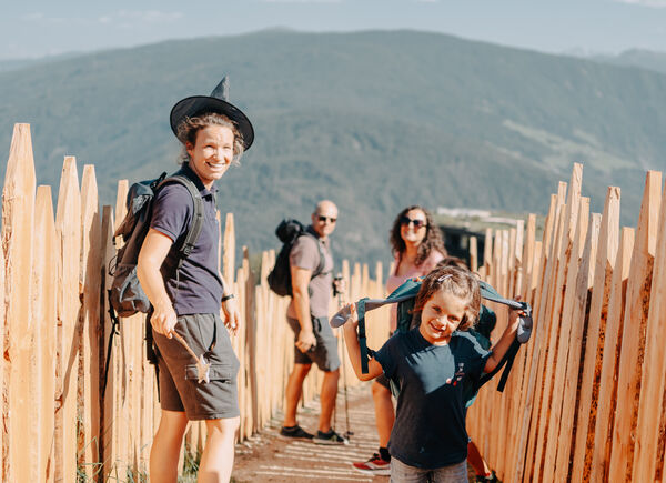 Tra natura, magia e creatività, le iniziative didattiche per l’estate in montagna all’hotel 5* Familiamus.