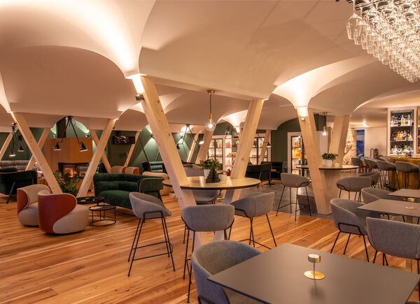 Lounge Bar 1981 dell’hotel Garberhof: alla scoperta dei cocktail e degli eventi negli spazi “silent luxury”.