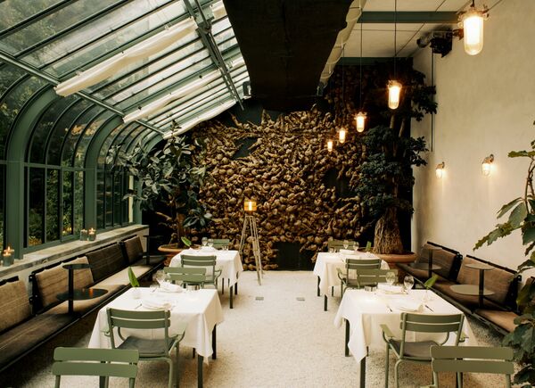 Dal 7 ottobre riapre ConTanima, il fine dining nella Glasshouse del Parkhotel Laurin di Bolzano.