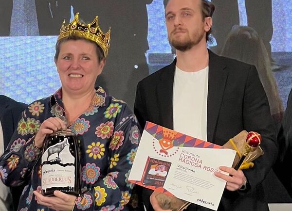 A Golosaria 2023, Viviana Varese è stata premiata con i titoli “Corona Radiosa 2024” e “Corona Radiosa Rossa"