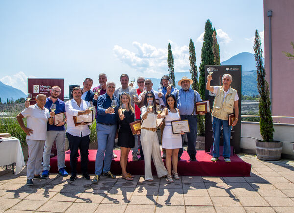 The WineHunter Award 2024: online la guida di eccellenze wine, food, spirits e beer curata da Helmuth Köcher.