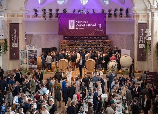Oltre 8mila visitatori al 34° Merano WineFestival. «Cresce il pubblico attento e di qualità» dichiara Köcher.