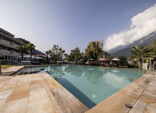 Tra Bolzano e Merano, il risveglio della primavera con i Belvita Leading Wellnesshotels Südtirol.