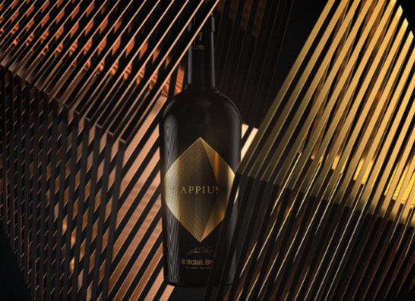 APPIUS 2017, l’alchimia sensoriale dei quattro “vertici d’oro” dell’annata nella nuova Cuvée del winemaker Hans Terzer.