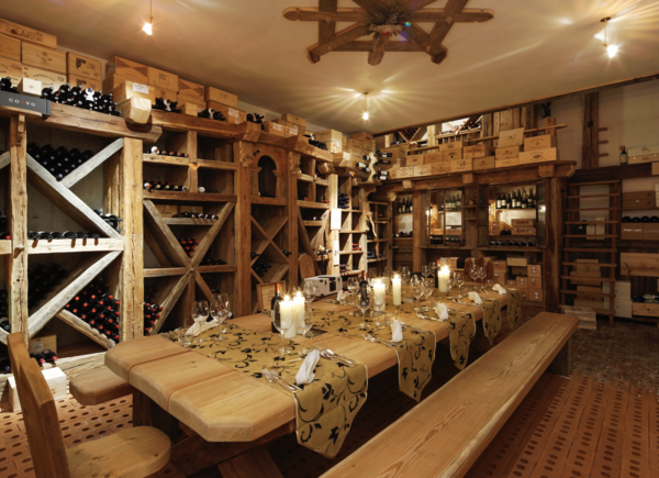 Dolomiti Wellness Hotel Fanes: un viaggio sensoriale tra i vini dell’Alto Adige.