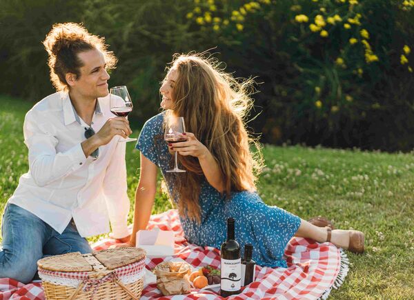 Pinot Noir Experience e Sunset pic-nic, le novità della bella stagione in Chianti Classico a Vallepicciola.