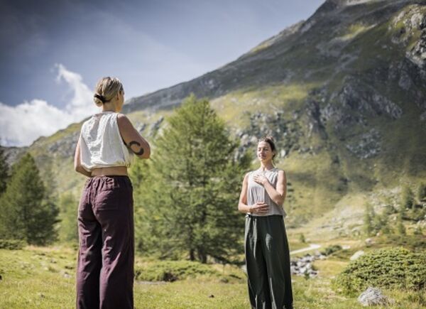 Il respiro della primavera in Valle Aurina: tra alta quota, benessere e aria purissima che rigenera.