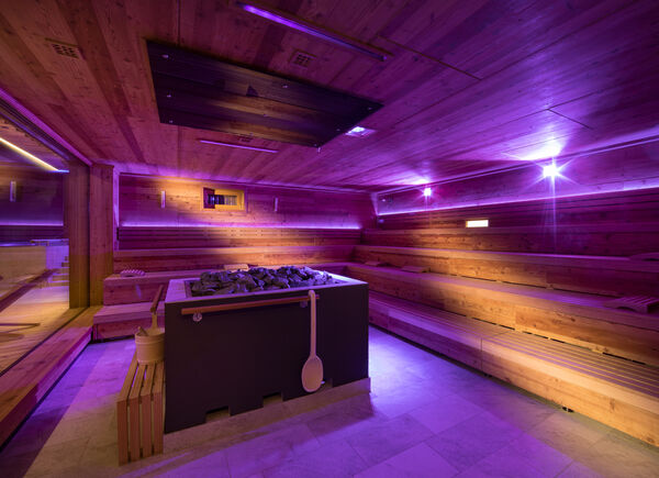 Il mondo delle saune all'Hotel Tratterhof: event-night, bio e infrarossi