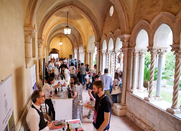 Dal 6 all’8 giugno torna Vini d’Abbazia: la 4^edizione dell’evento che celebra la tradizione enologica monastica.