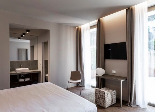 Weekend romantico e lusso discreto. All’Hotel Promessi Sposi la pausa ideale dal caos della città.