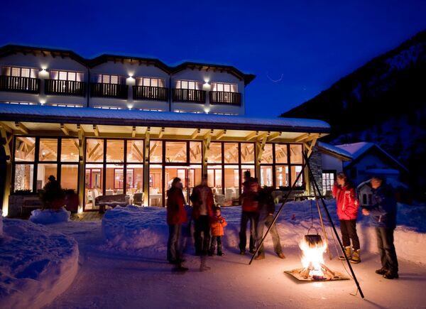 Familienhotels Südtirol: vivere una vacanza da veri esploratori tra le fiabesche foreste e gli ambienti alpini