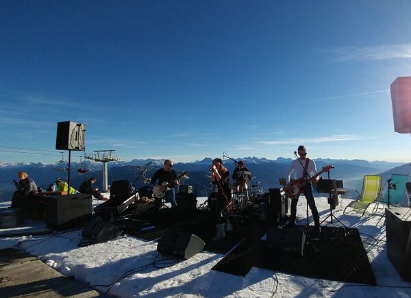 Neve e musica rock nell'area vacanze sci & malghe Rio Pusteria 